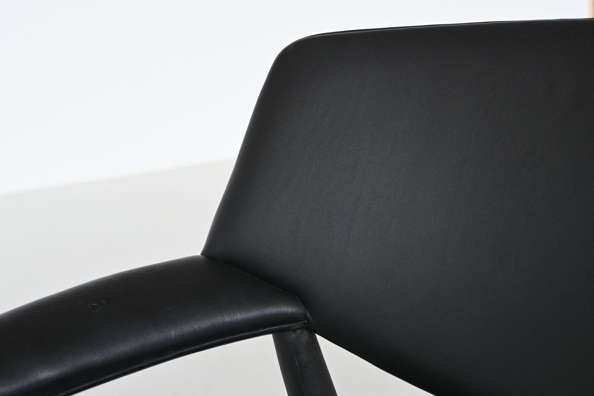 E. Larsen & A. Bender Fauteuil Madsen en palissandre Willy Beck Danemark 1949 en vente 4