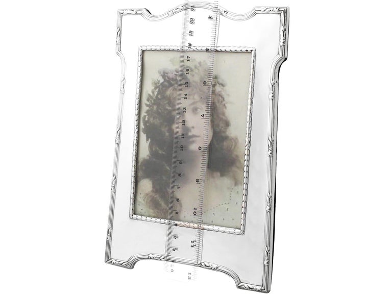 E. Mander & Son Antique Edwardian Sterling Silver Photograph Frame For Sale 4