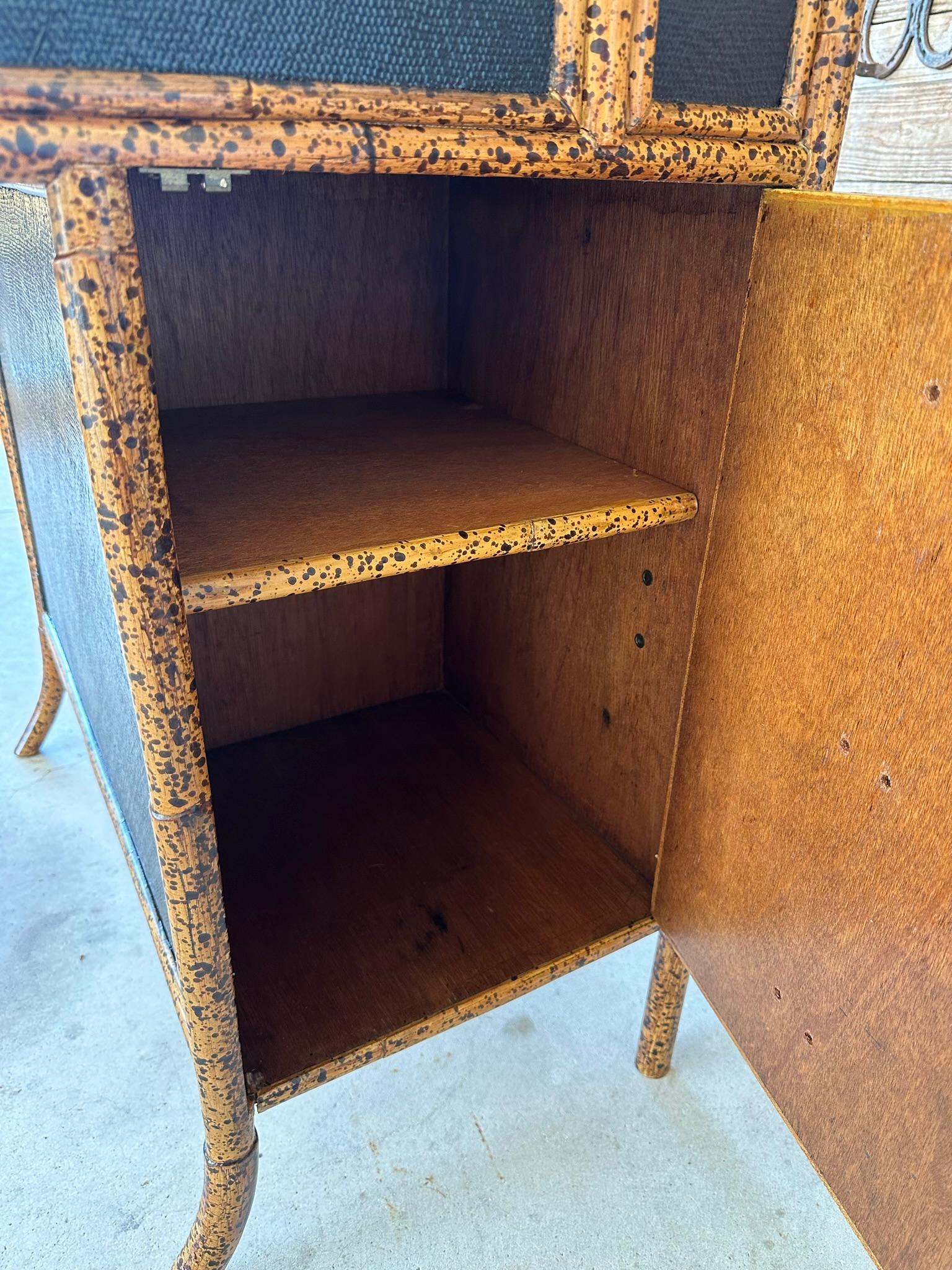 Bamboo E Murio Manila Refinish Chippendale RTattan Slant Top Desk