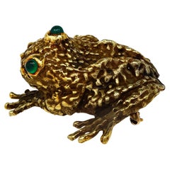 E. Pearl Emerald 18K Yellow Gold Large Frog Brooch Pin