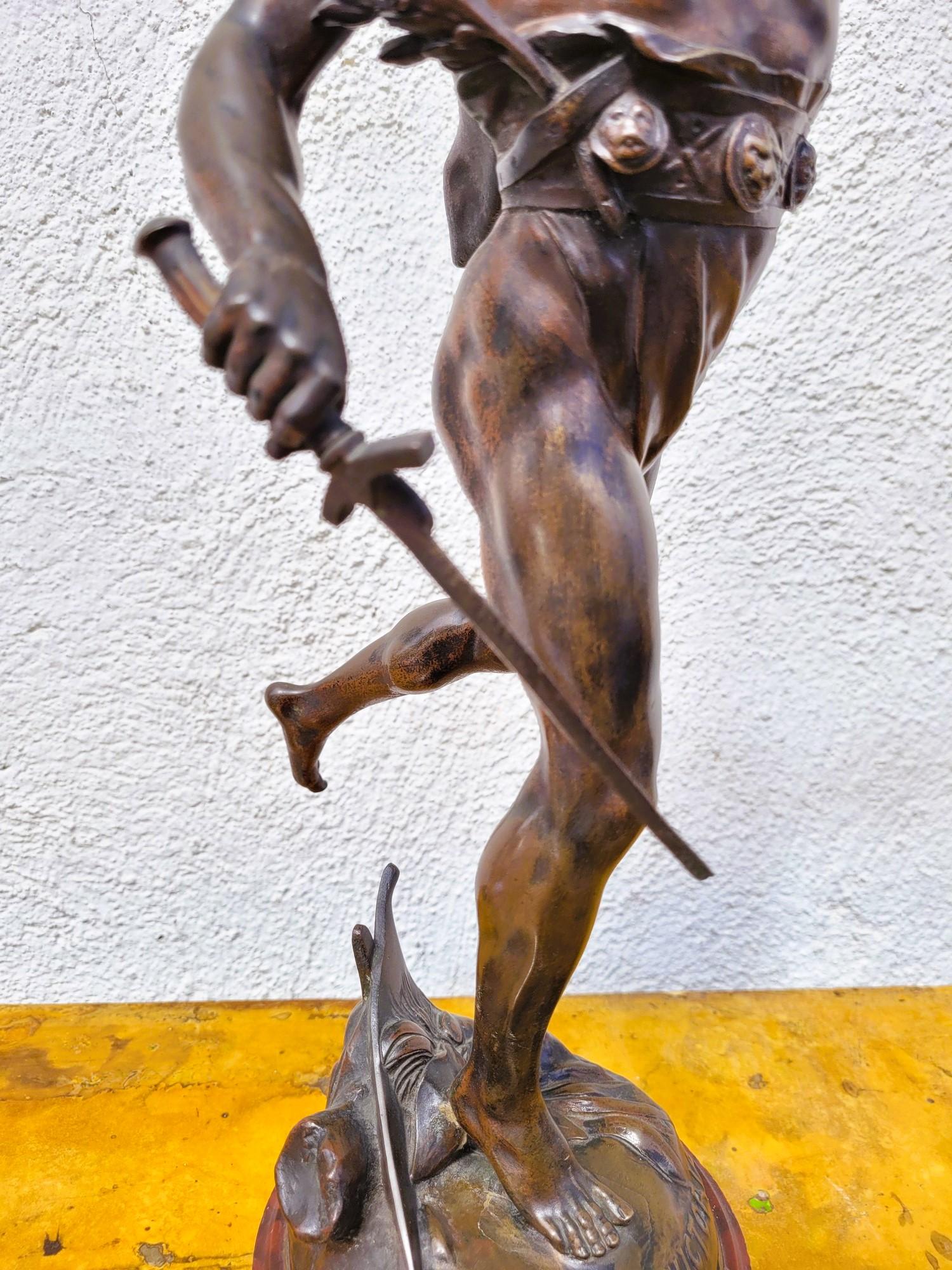 E Picault, Vittoria, scultura in bronzo, fine XIX secolo in vendita 7