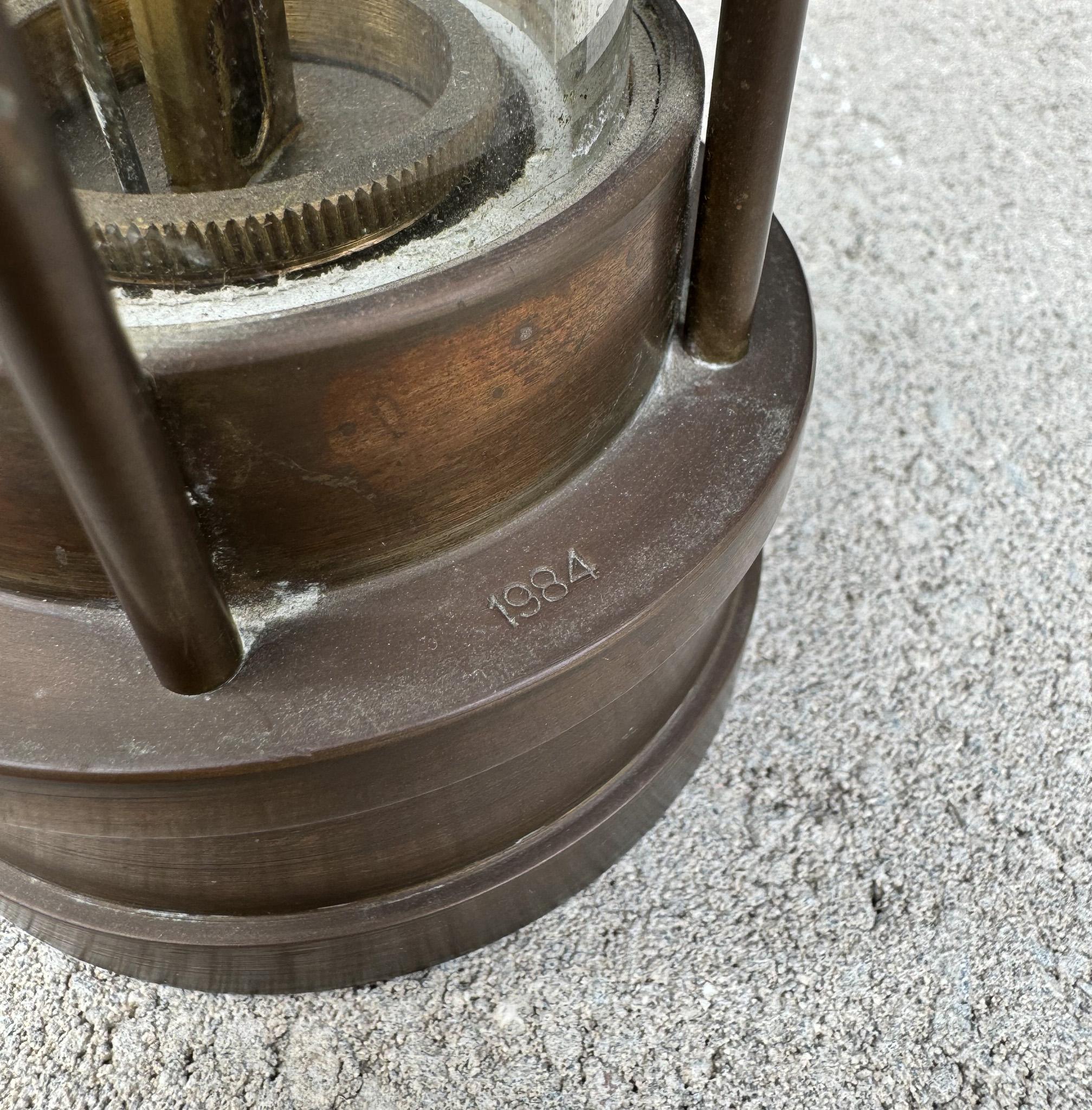 E. Thomas & Williams Brass Minors Lamp, United Kingdom, 1984 For Sale 6