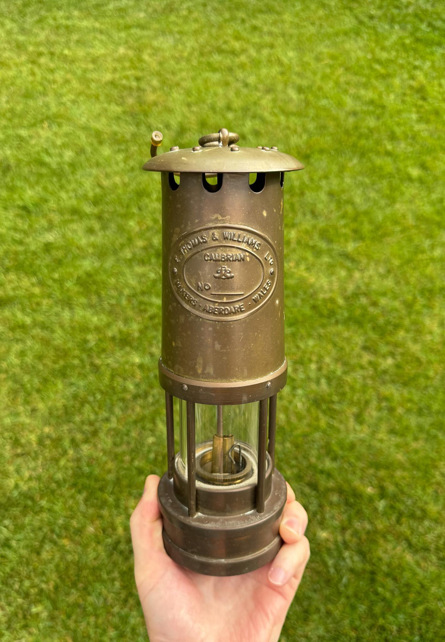 British E. Thomas & Williams Brass Minors Lamp, United Kingdom, 1984 For Sale