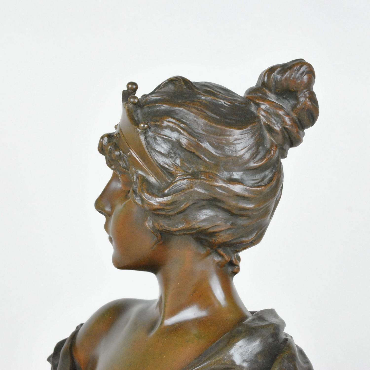 E Villanis, Lucretia, Signed Bronze Bust, Early 20th Century 1