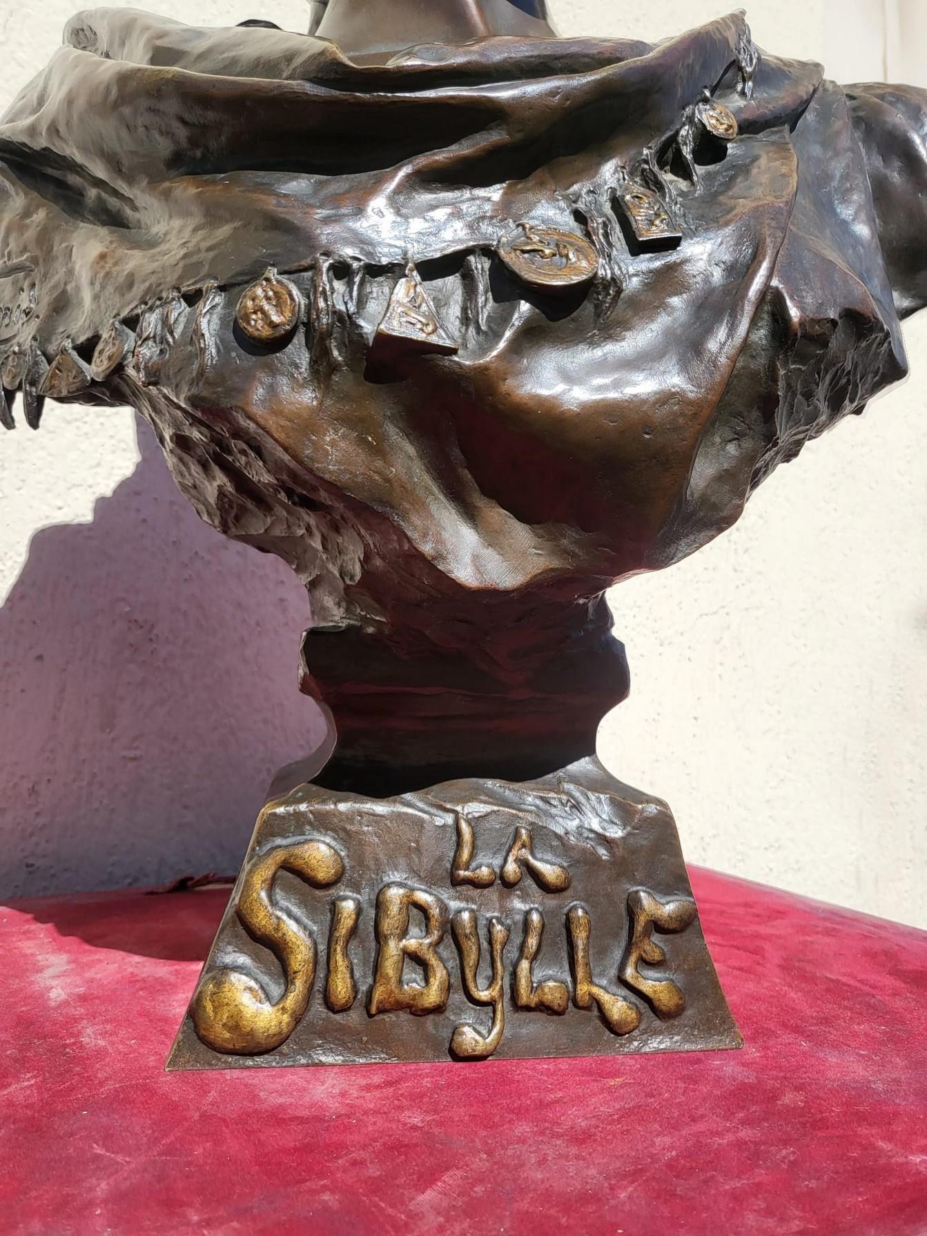 E Villanis, Le Sibylla, buste en bronze, Art nouveau, fin du 19ème début du 20ème siècle en vente 1