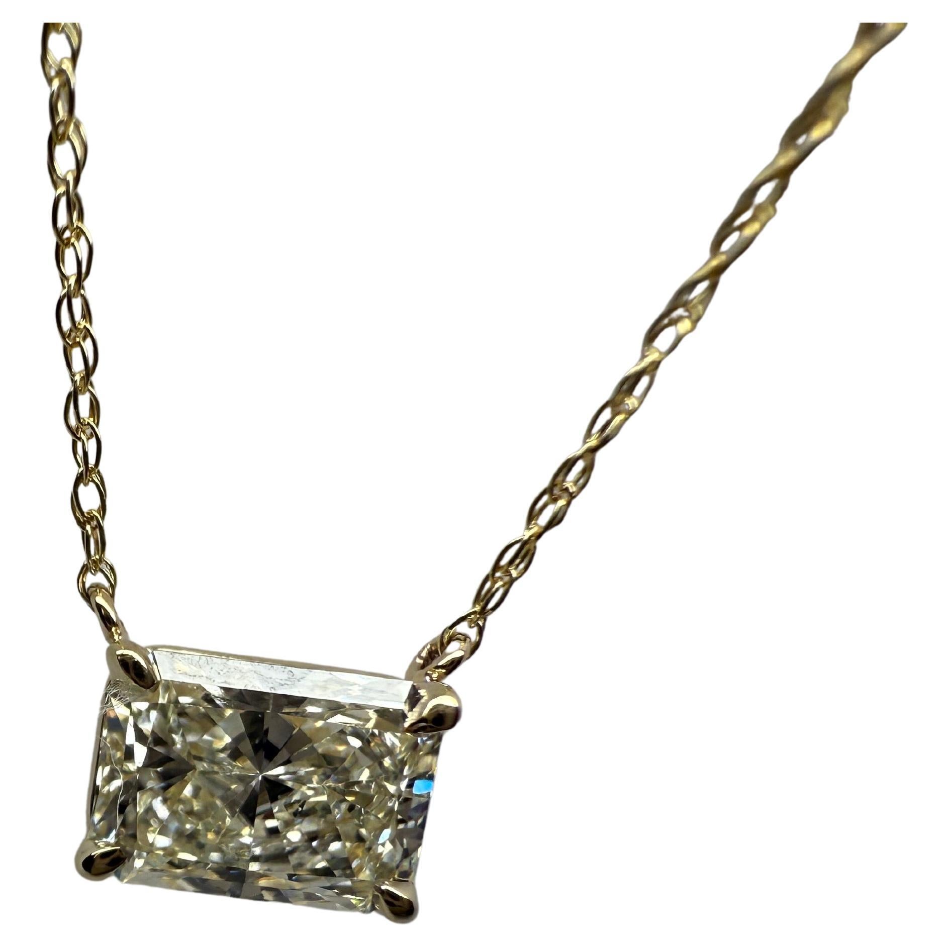 E VS2 Radiant Diamant-Anhänger Halskette 14KT Gelbgold im Angebot
