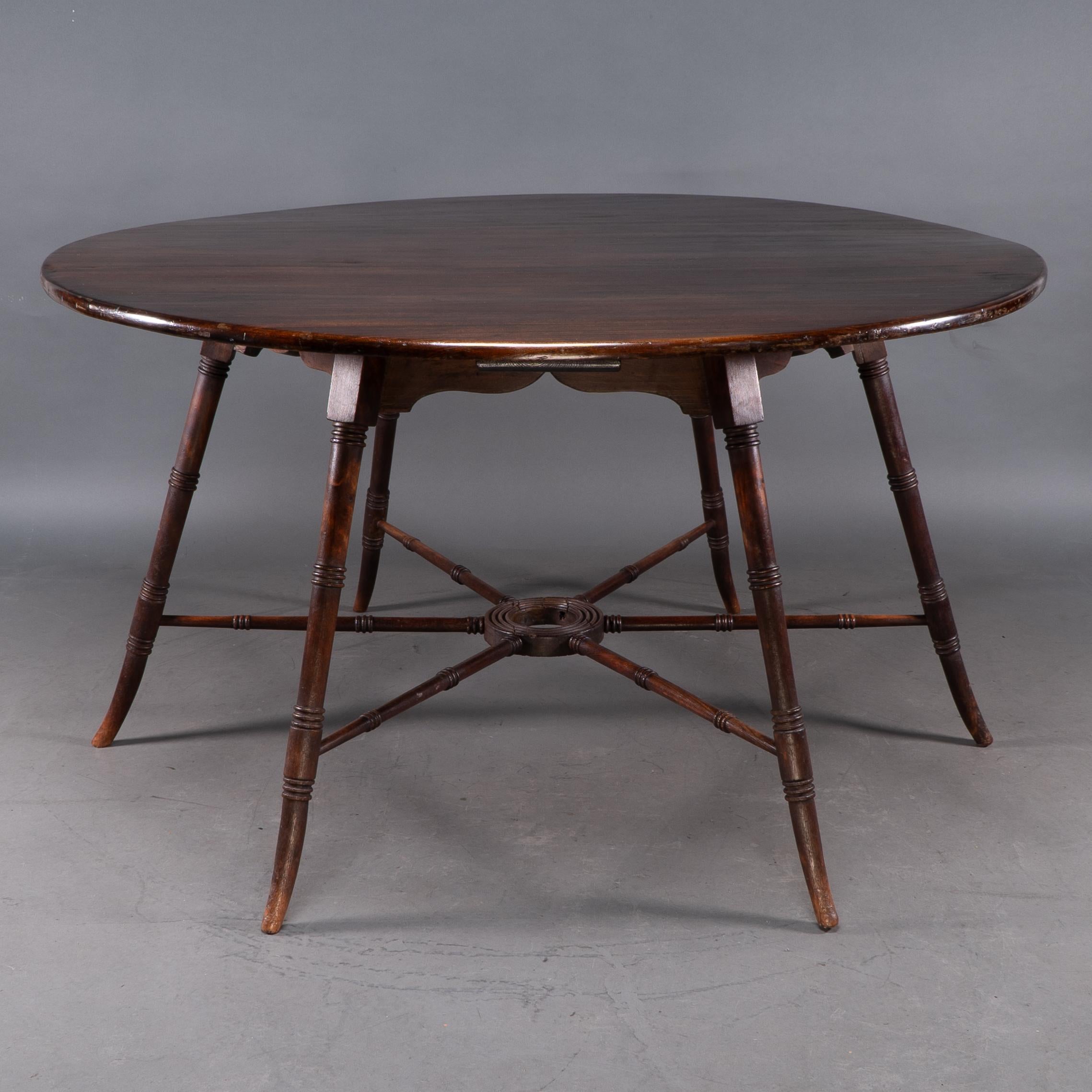 Late 19th Century E W Godwin, an Anglo-Japanese Aesthetic Movement walnut centre or dining table For Sale