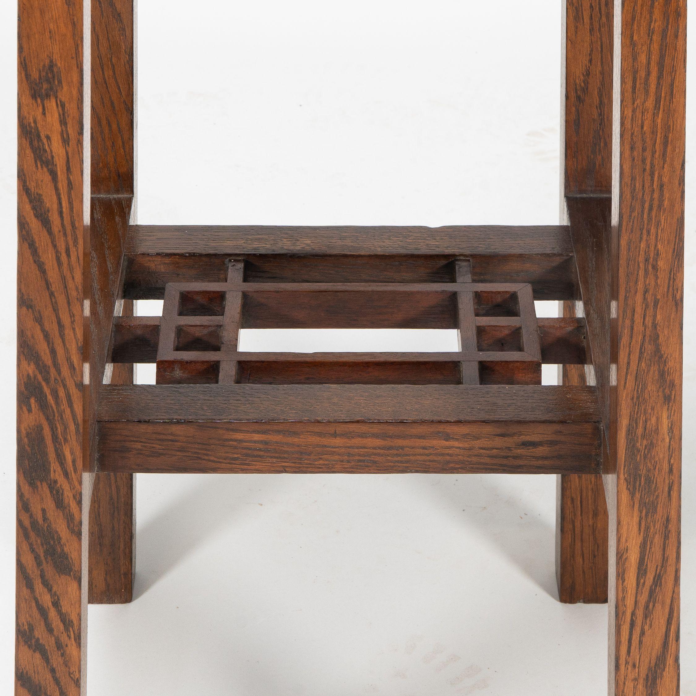 E. W. Godwin. An Anglo-Japanese Oak & Lattice Statue Stand with wide inlaid top For Sale 6