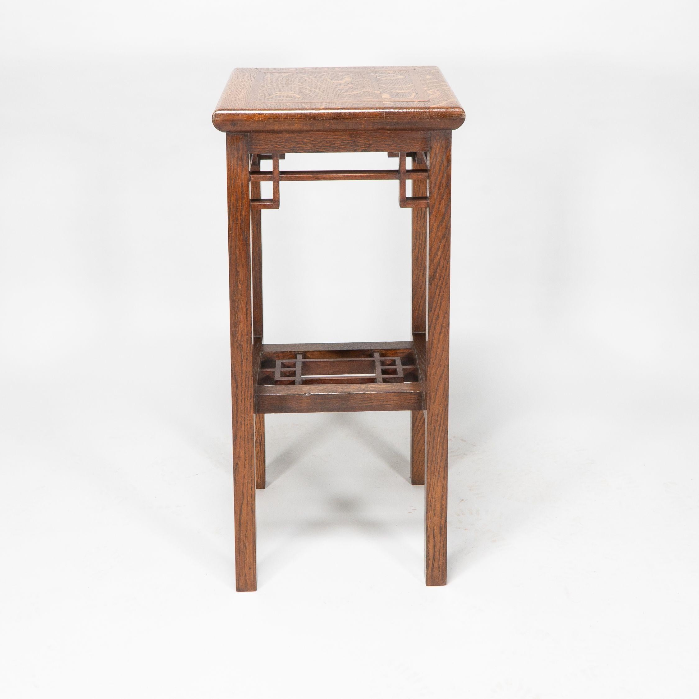 E. W. Godwin. An Anglo-Japanese Oak & Lattice Statue Stand with wide inlaid top For Sale 2