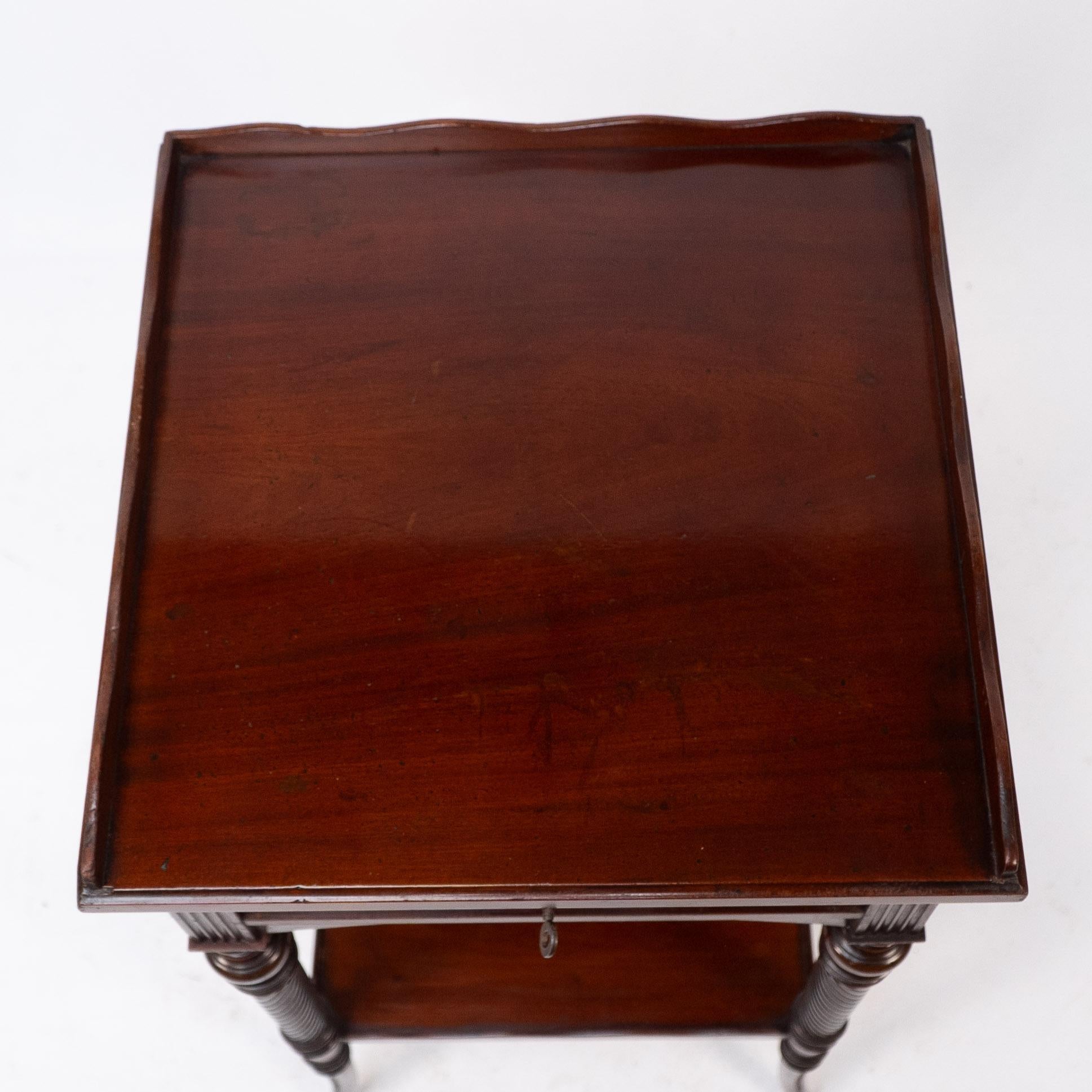 Mahogany E W Godwin attr, for Collinson & Lock. An Aesthetic Movement mahogany side table For Sale