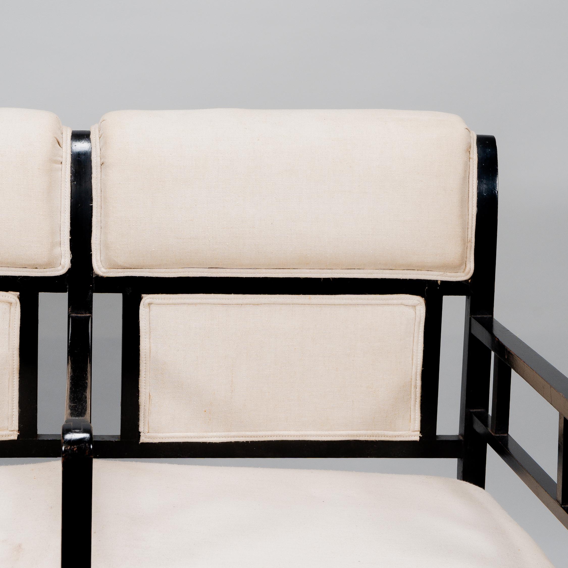 E W Godwin (attributed). An Anglo-Japanese ebonized duet or conversation settee. For Sale 4