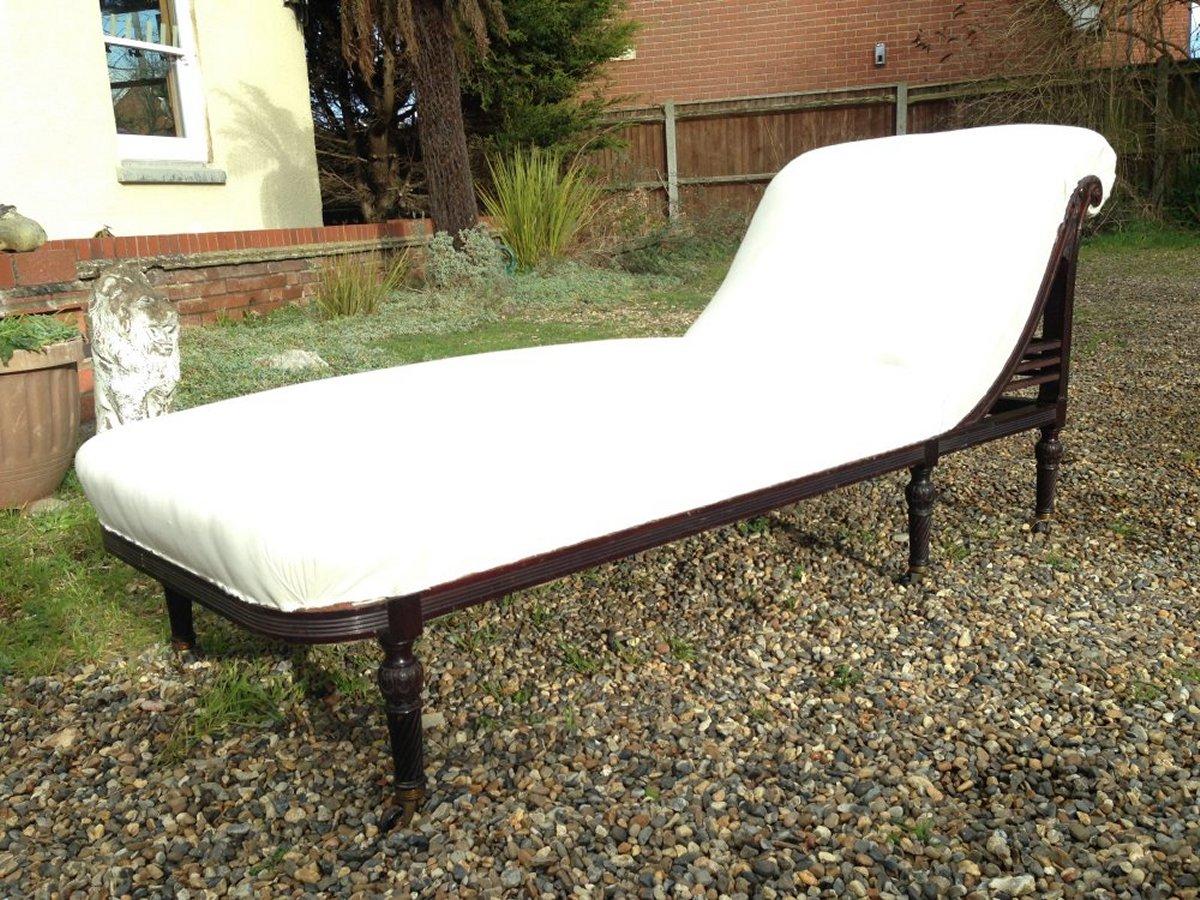 British E W Godwin, Collinson & Lock An Anglo-Japanese Rosewood Chaise Lounge or Day Bed For Sale