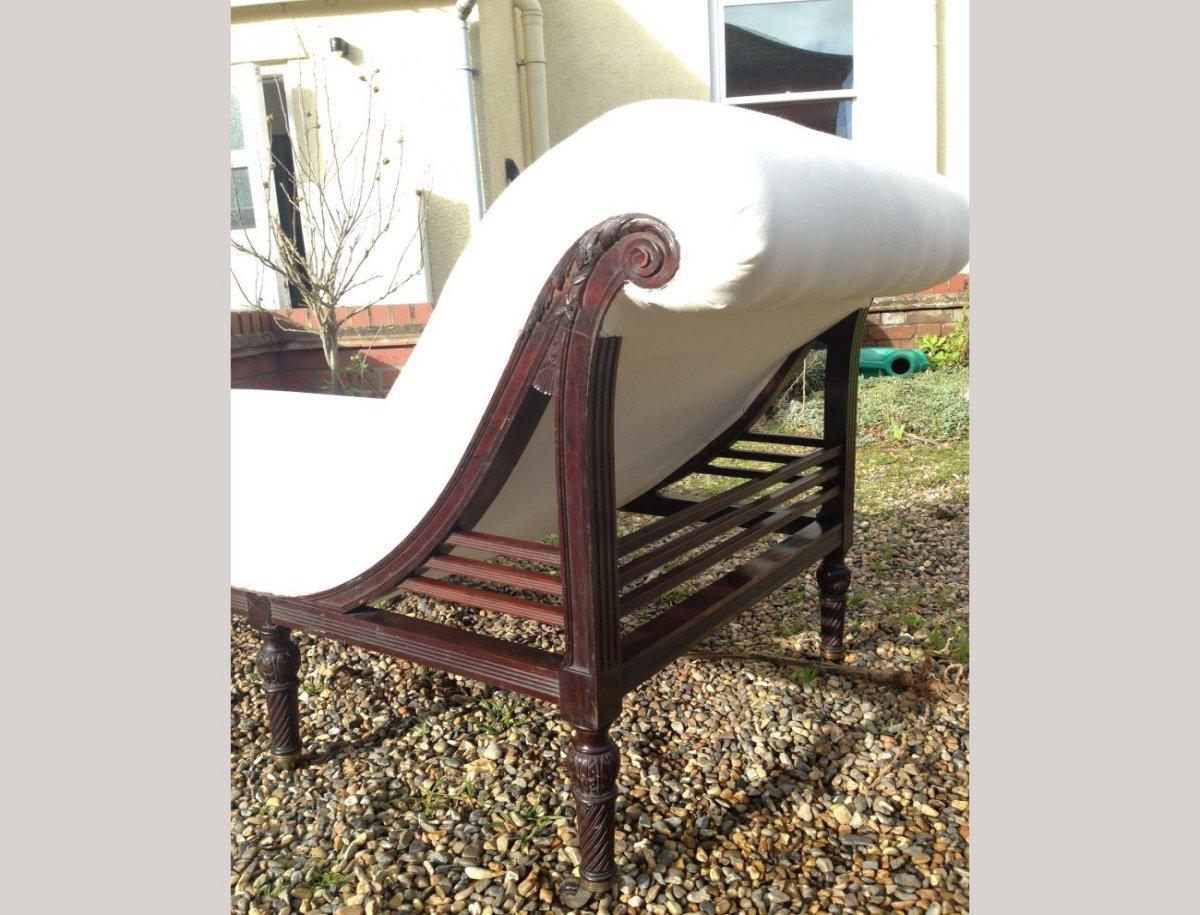19th Century E W Godwin, Collinson & Lock An Anglo-Japanese Rosewood Chaise Lounge or Day Bed For Sale