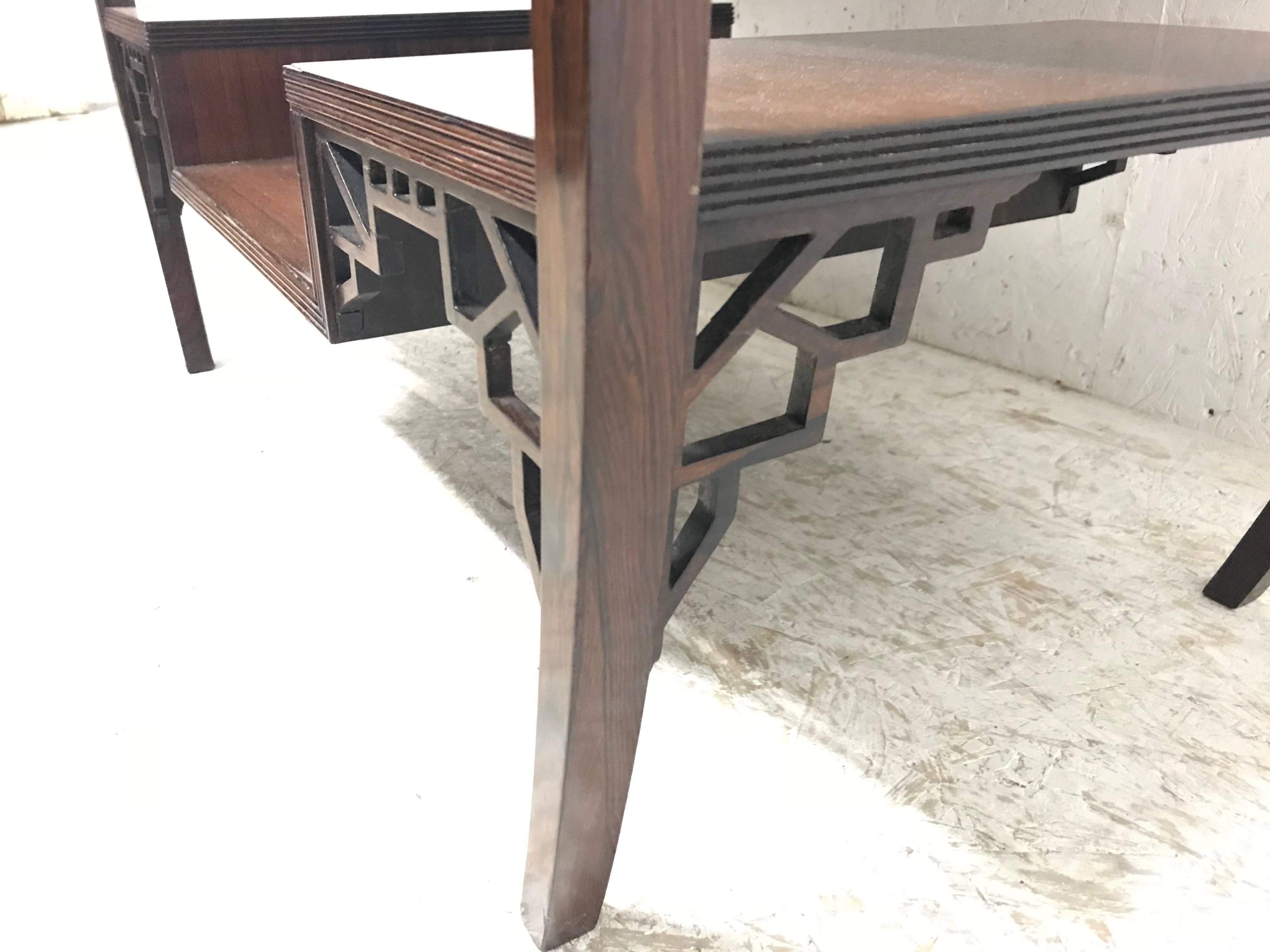 E W Godwin Fabricada por Collinson & Lock una excepcional mesa anglojaponesa de palisandro en venta 6