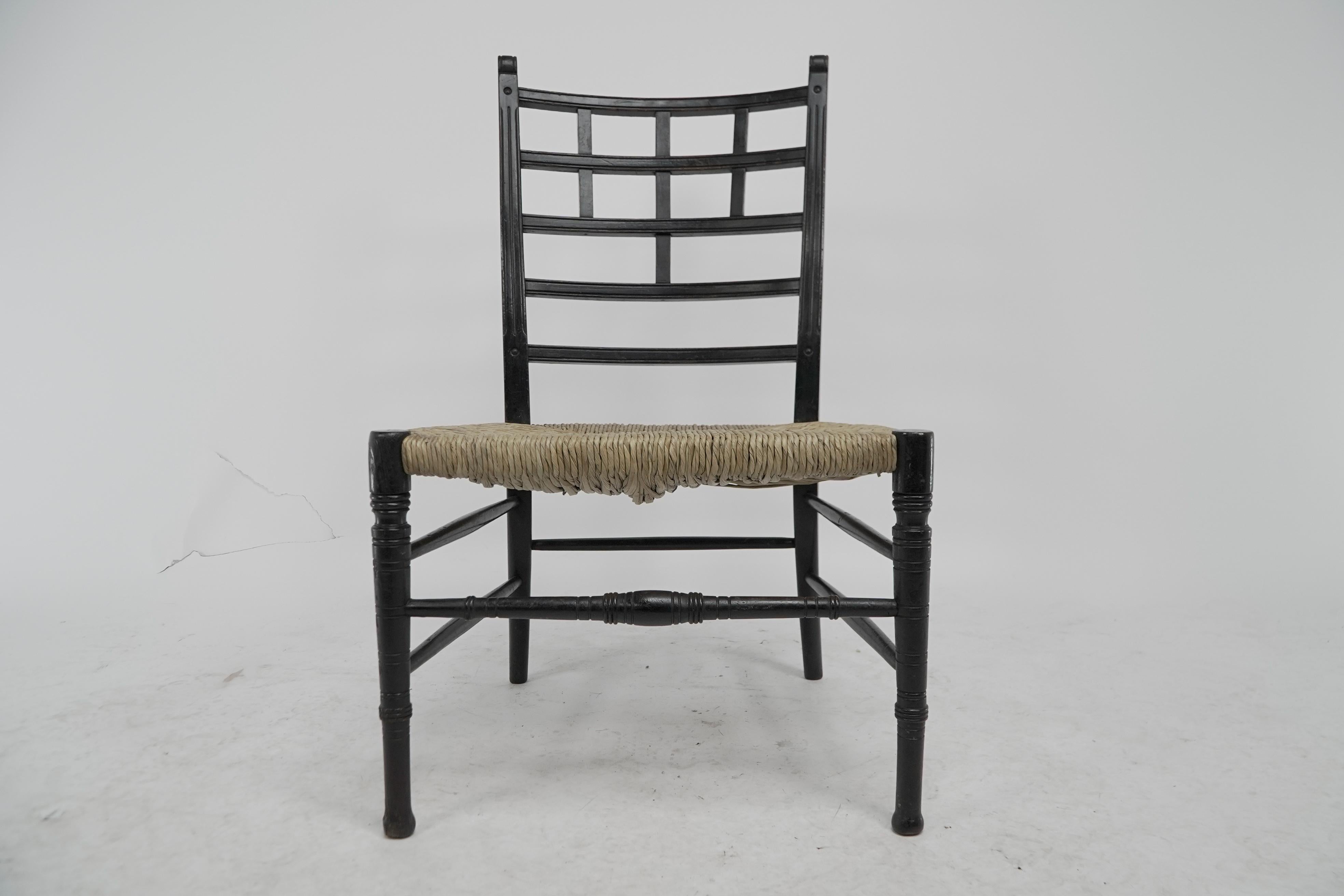 E W Godwin (style of). An Anglo-Japanese ebonized side chair In Good Condition For Sale In London, GB