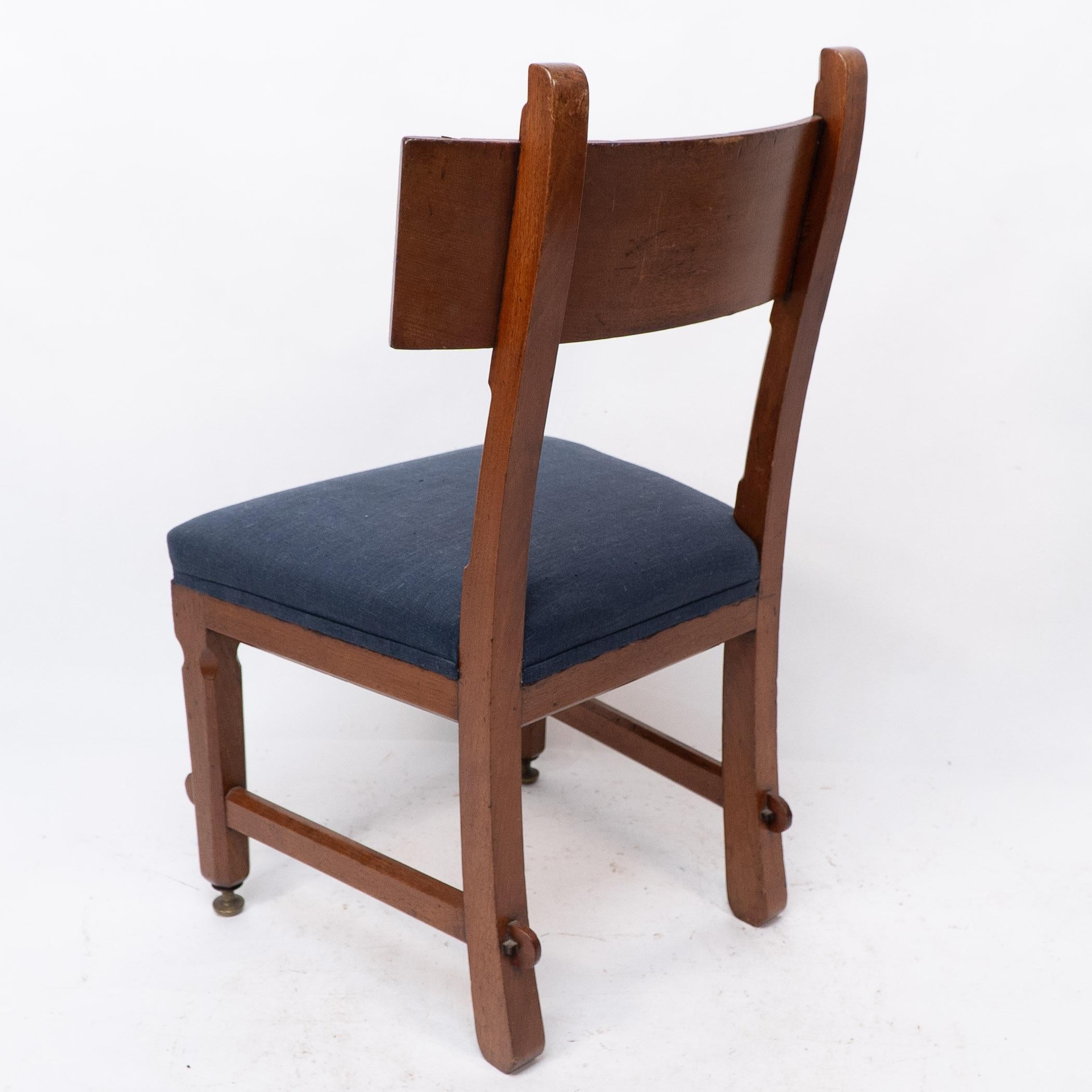 E W Pugin. A walnut side chair with curvaceous back rest with oak pegs For Sale 9