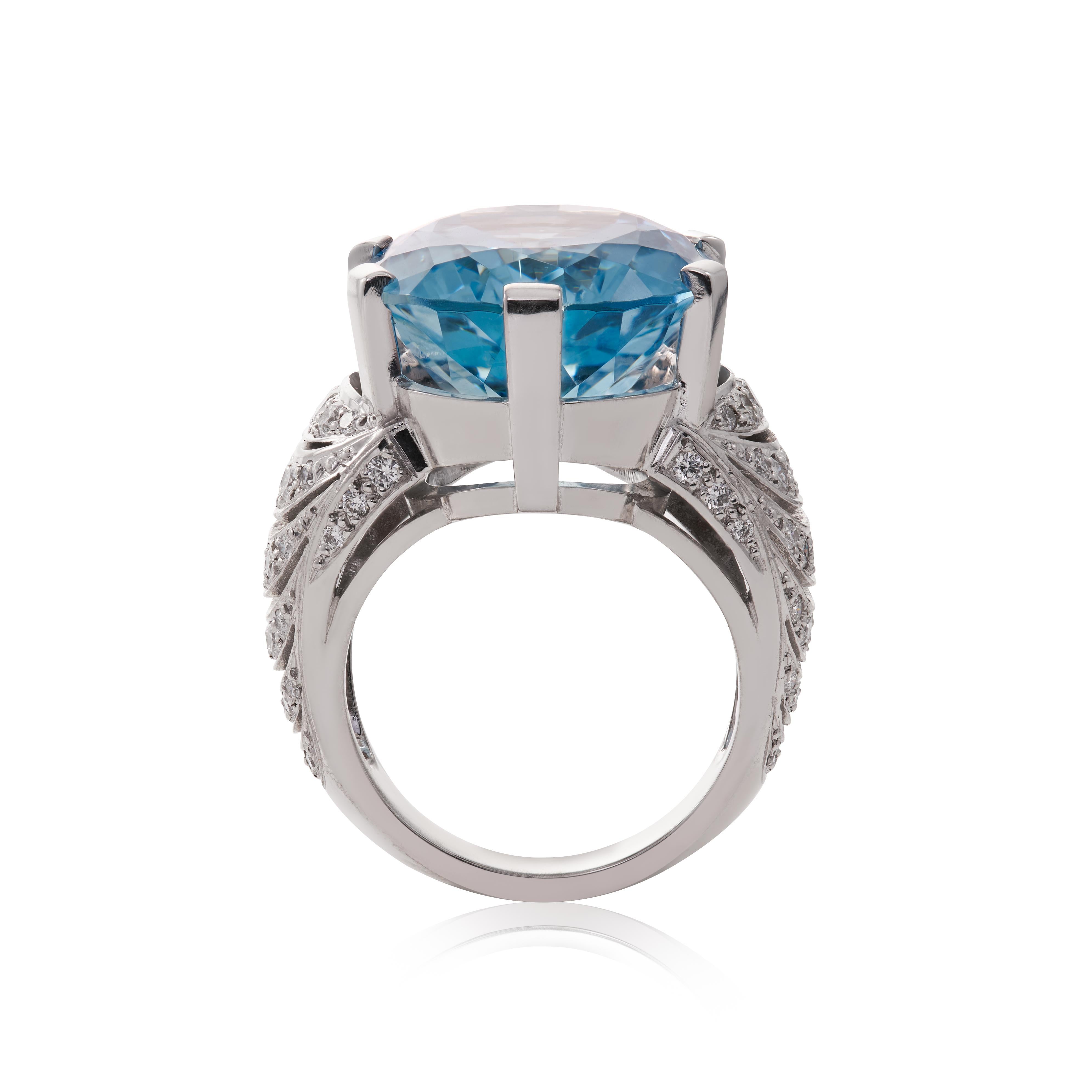 Contemporary E Wolfe & Co 17.86ct Aquamarine and Diamond 18ct White Gold Cocktail Ring For Sale