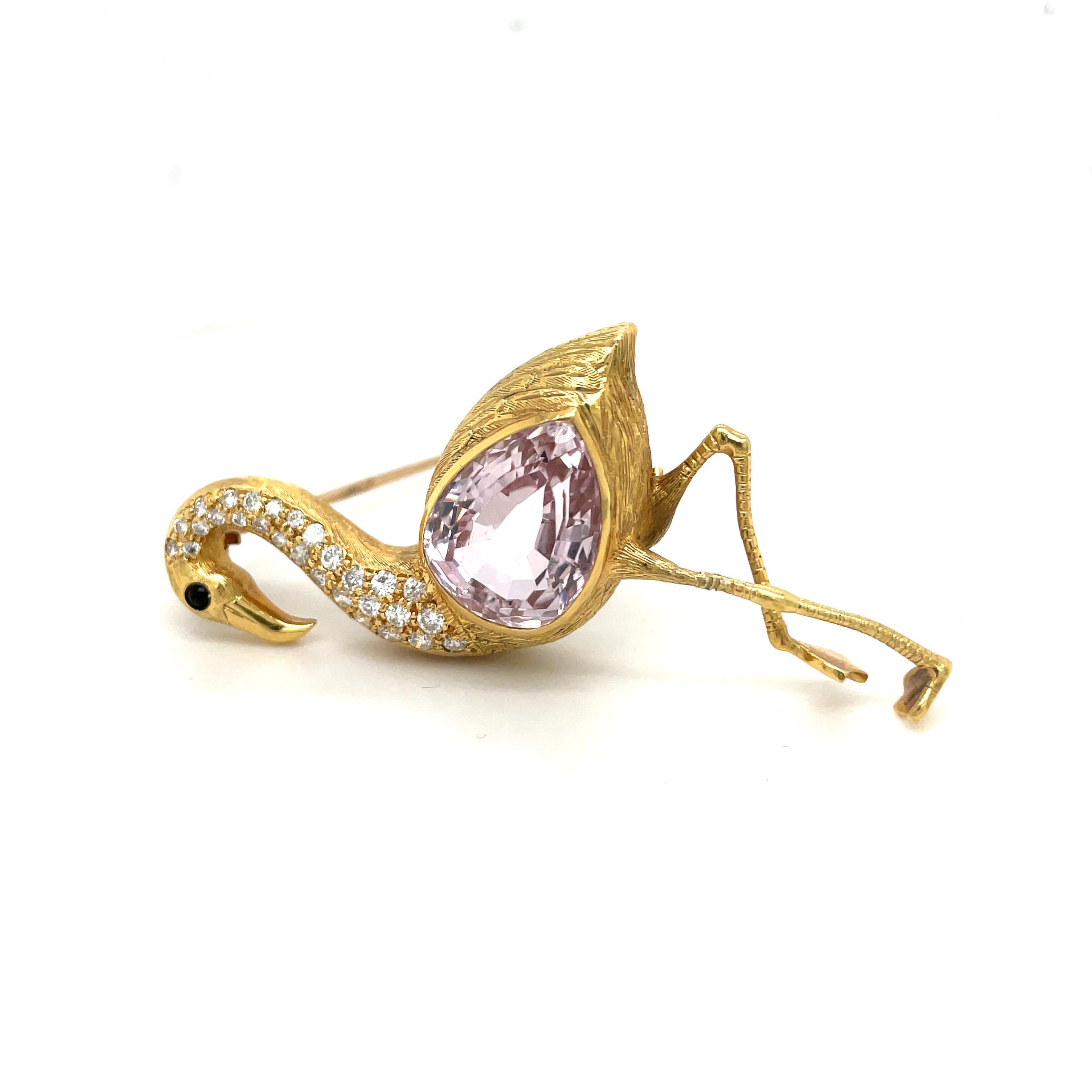 Women's or Men's E. Wolfe & Co. 18 KT YG Flamingo Brooch 11.99Ct Kunzite & 0.47Ct Diamonds For Sale