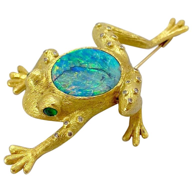 E. Wolfe & Co 18kt Gold Frog Brooch with 9.60ct Black Opal, Diamonds & Emeralds For Sale