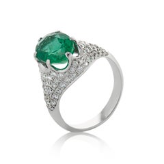 E Wolfe & Co Handmade 18ct White Gold Emerald and Diamond Cocktail Ring