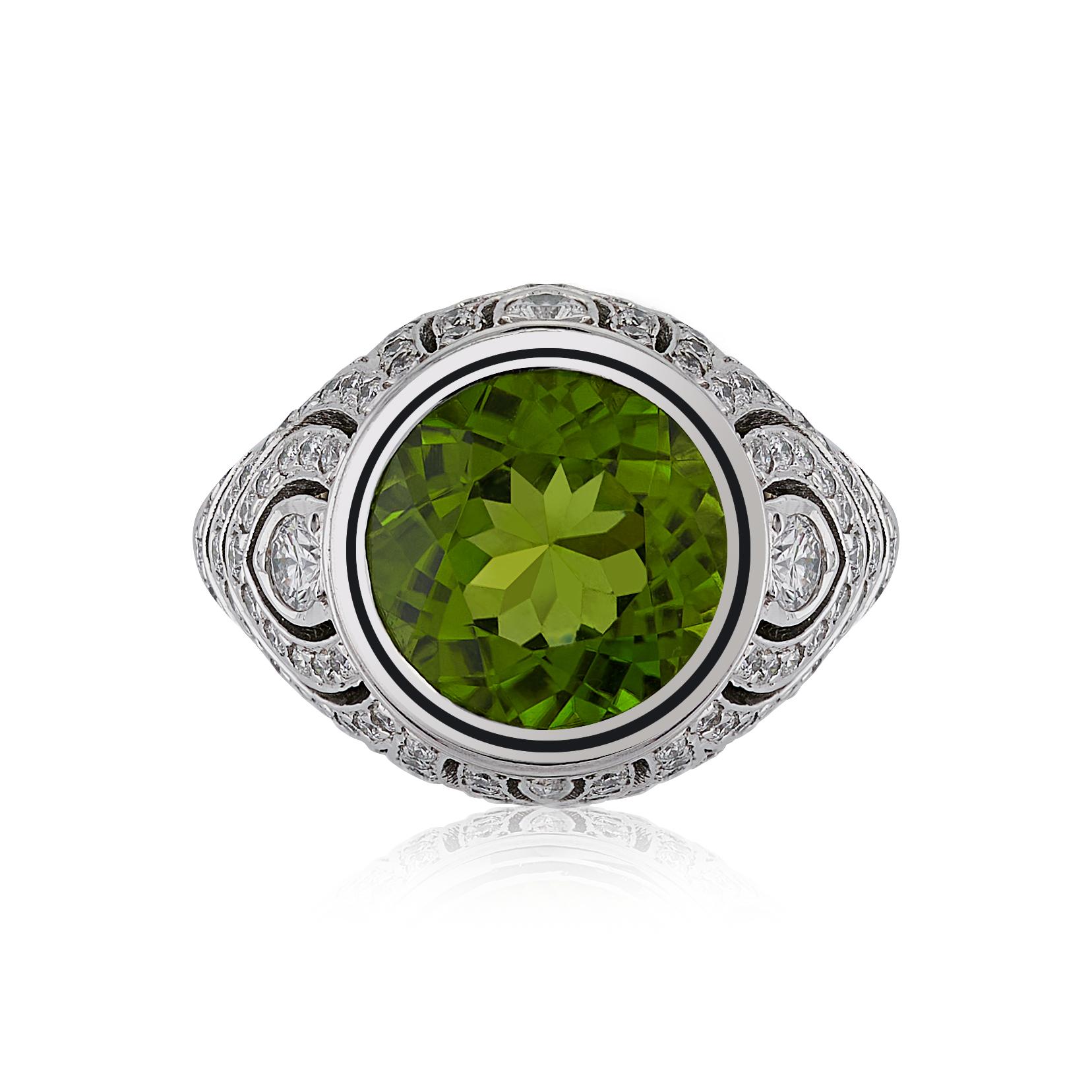 Contemporary E Wolfe & Co Handmade 18ct White Gold Peridot and Diamond Cocktail Ring For Sale