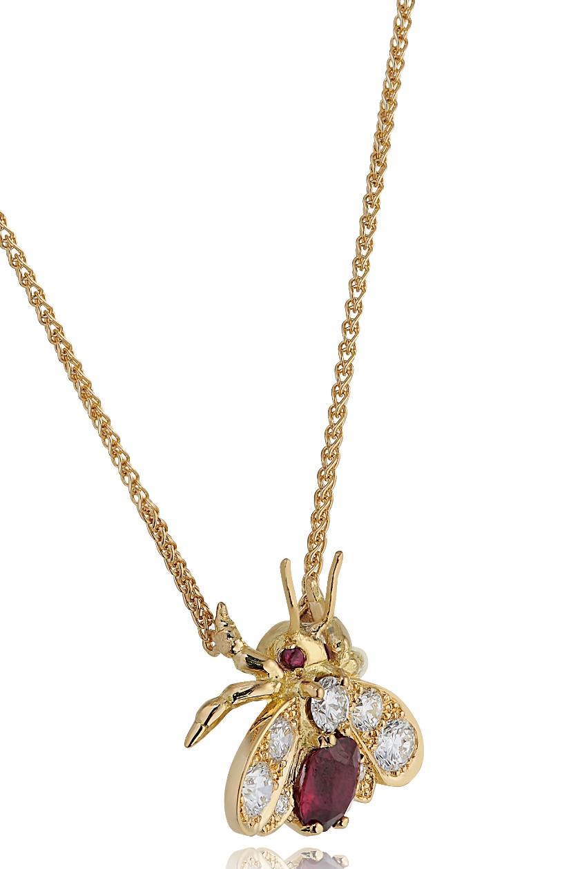 Round Cut 18ct Yellow Gold Diamond and Ruby Bug Pendant For Sale