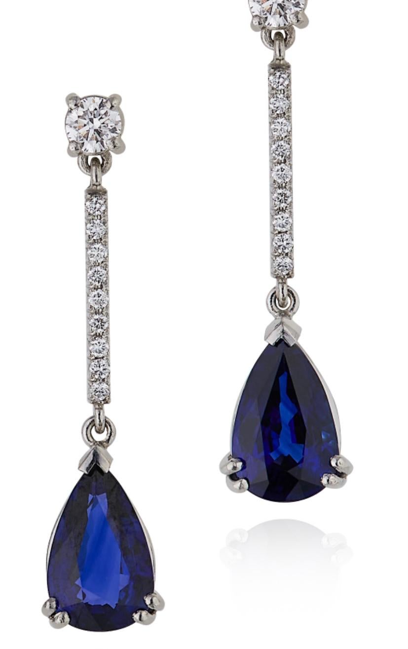 Modern 2.80 Carats Sapphire and Diamond Drop Earrings in Platinum For Sale