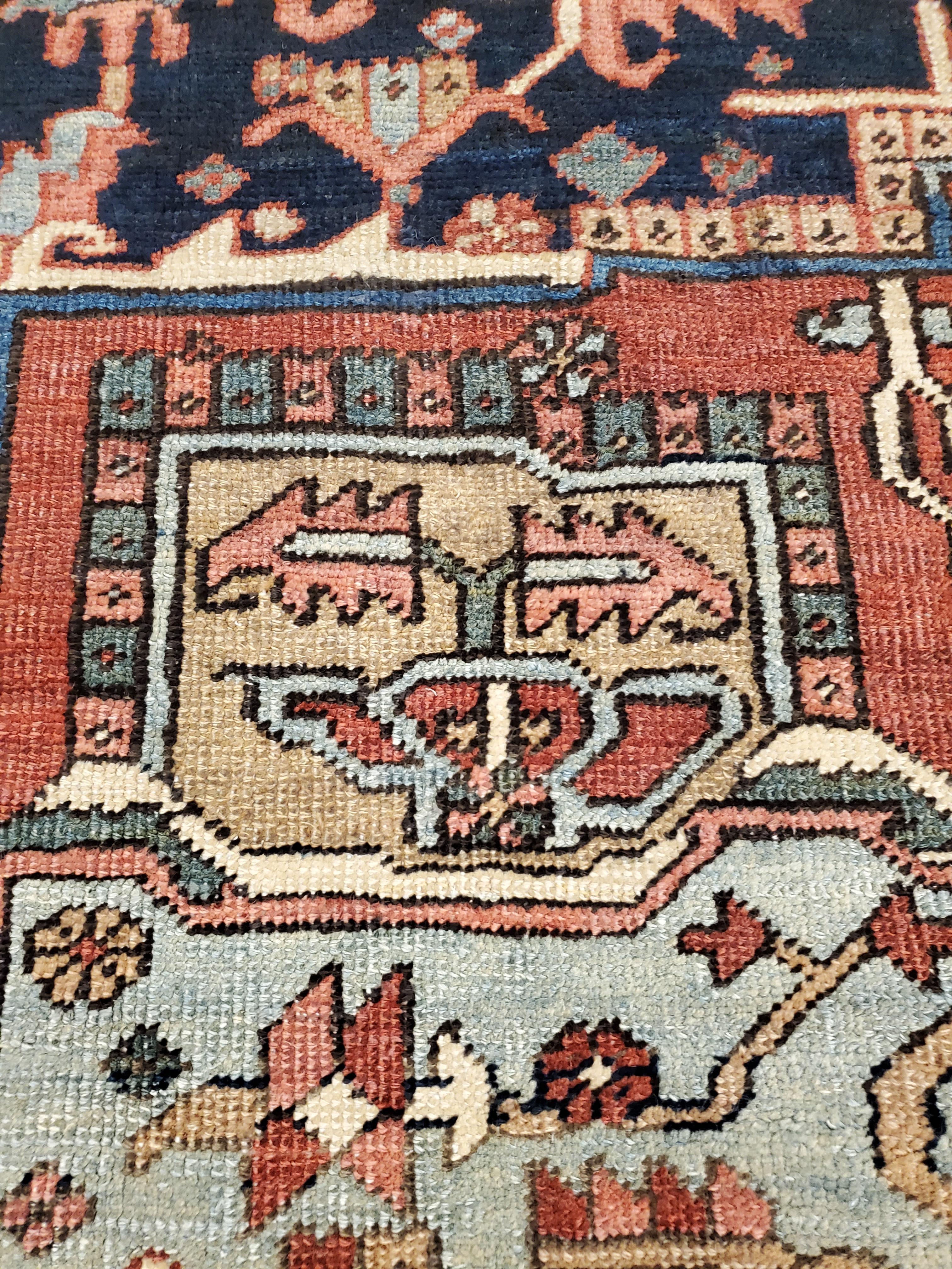 Antiker persischer Heriz-Teppich aus Wolle, handgefertigt, Rost, Marineblau, Hellblau im Angebot 3