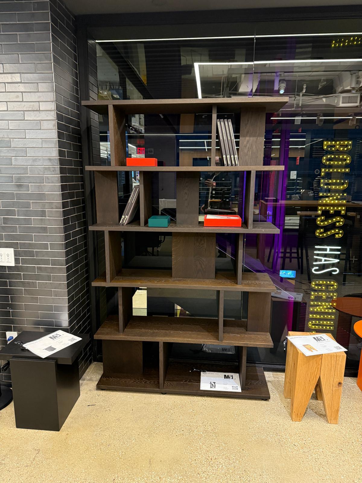 The shelf ARIE, due to its striking concept, is an ideal storage solution. A multitude of seamless combinations are possible. 
Also applicable as room divider
European oak stained, lacquered Colour: dark brown, L1200
W350 H1920 mm, HS-Code 94036010,