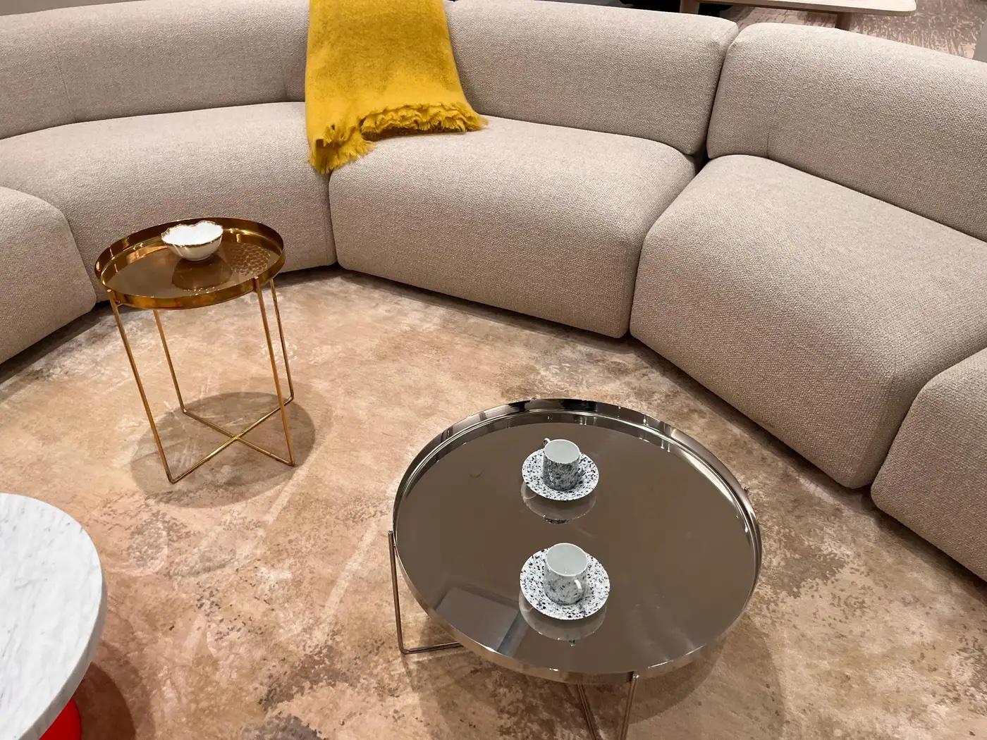 e15 Habibi Brass Side Table by Philipp Mainzer in STOCK In Fair Condition For Sale In New York, NY