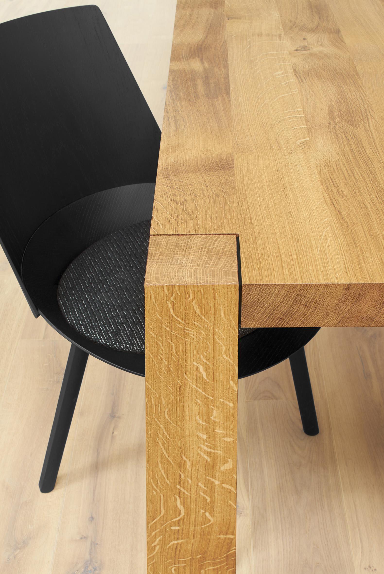German e15 Holborn Table by Philipp Mainzer For Sale