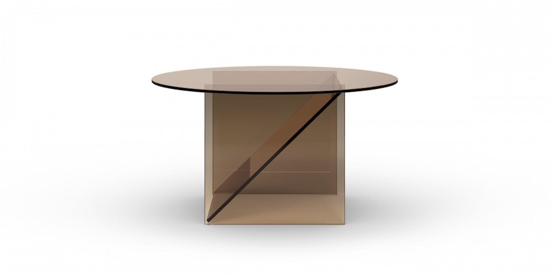 E15 Kaisa Side Table by Annabelle Klute In New Condition For Sale In New York, NY