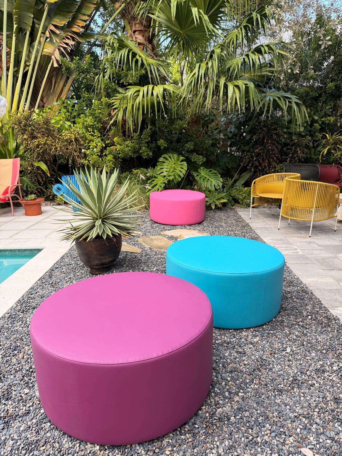 e15 Pouf Kerman di Philipp Mainzer + Farah Ebrahimi in STOCK in vendita 4