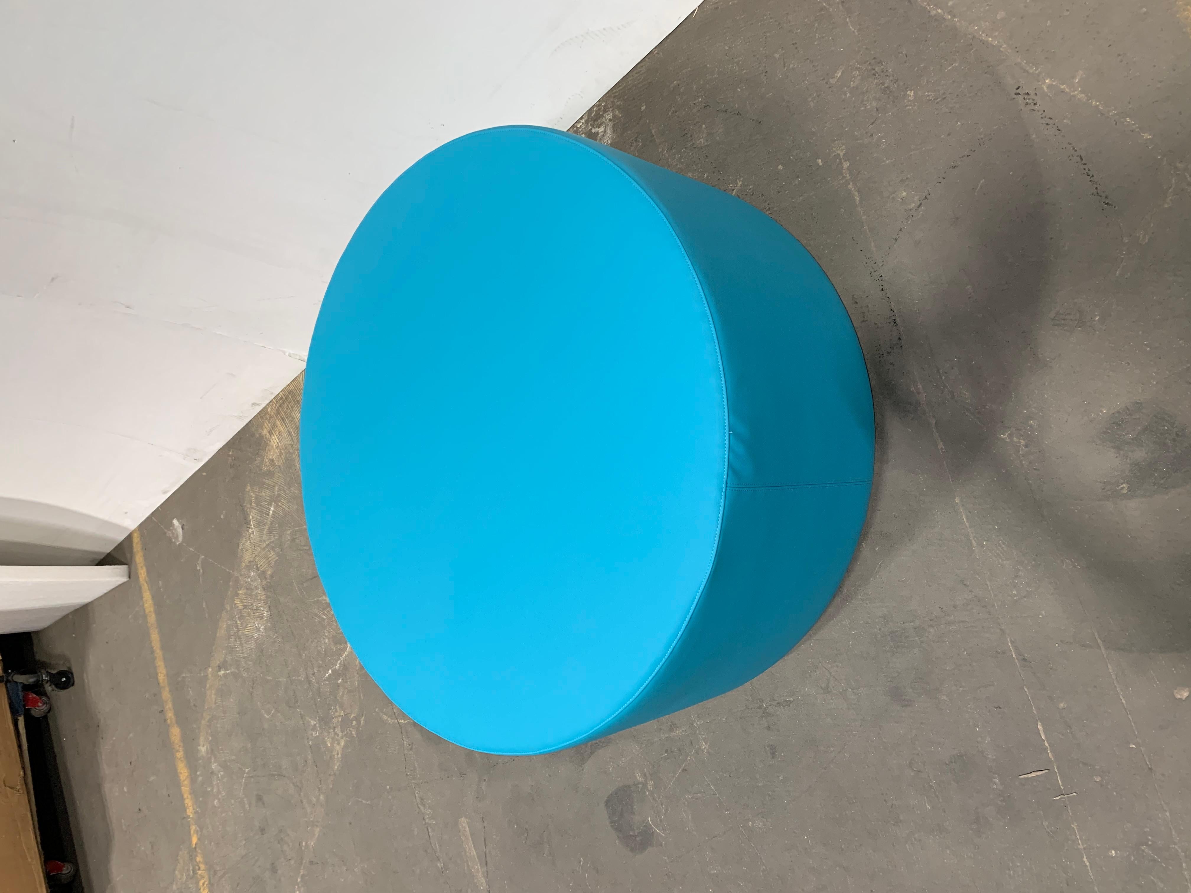 e15 Pouf Kerman di Philipp Mainzer + Farah Ebrahimi in STOCK In condizioni buone in vendita a New York, NY