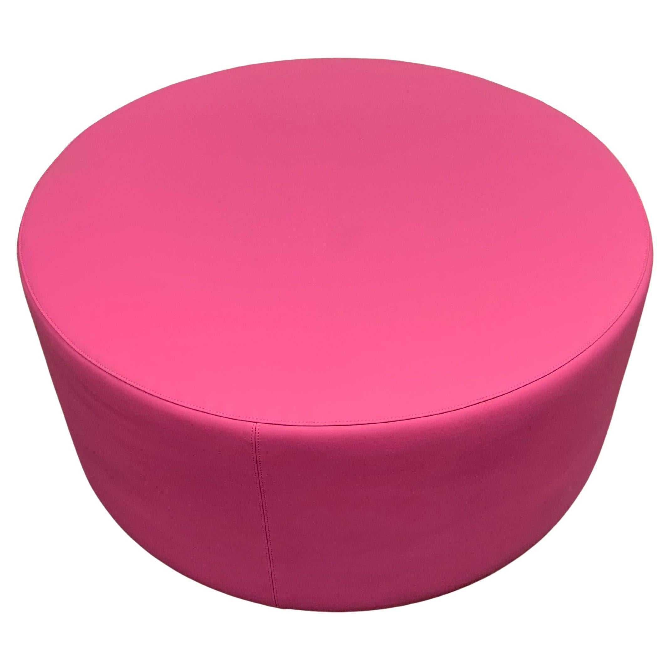 e15 Kerman Pouf von Philipp Mainzer + Farah Ebrahimi in STOCK