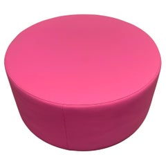 e15 Pouf Kerman di Philipp Mainzer + Farah Ebrahimi in STOCK