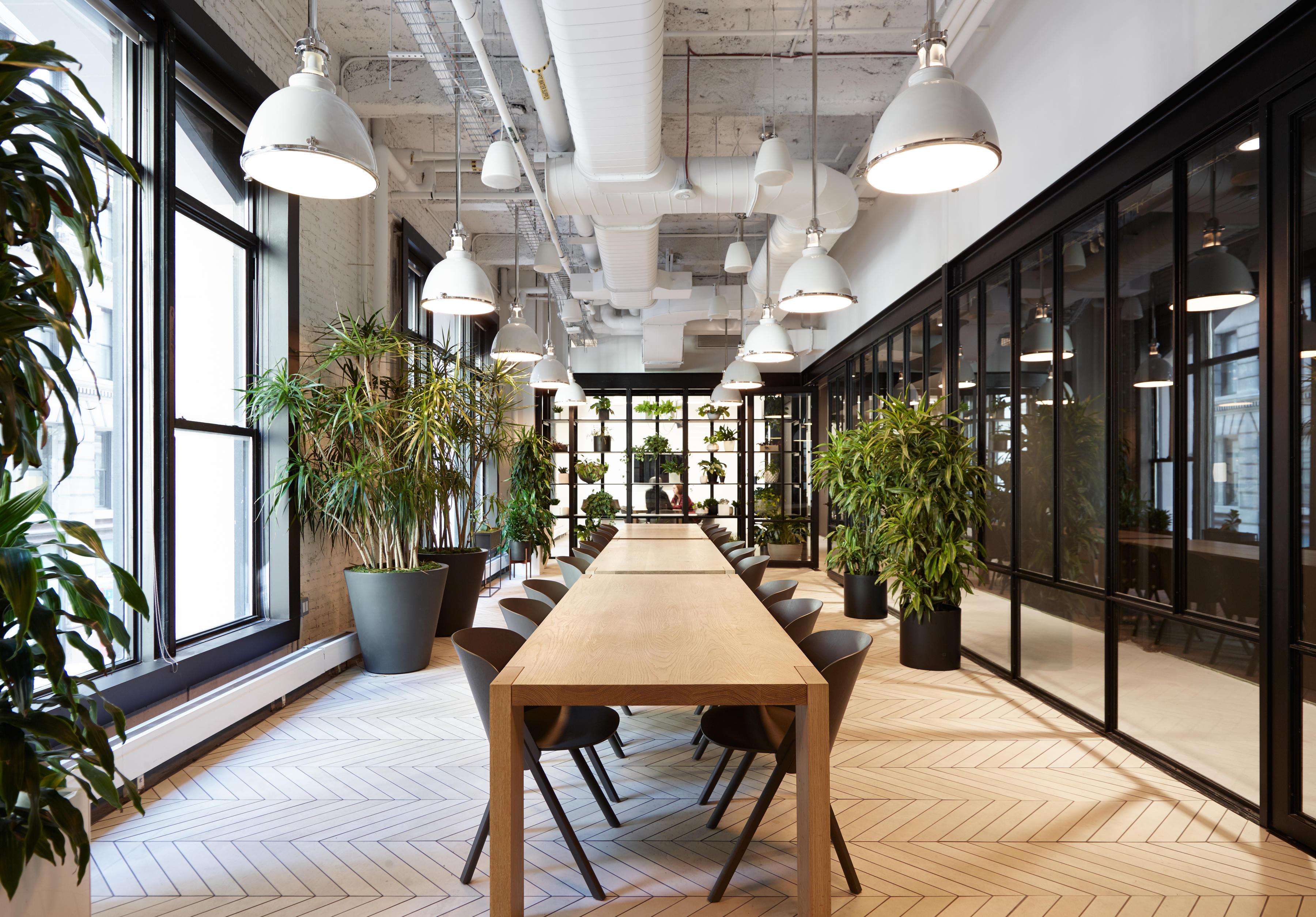 Modern e15 Customizable London Wood Table by Philipp Mainzer For Sale