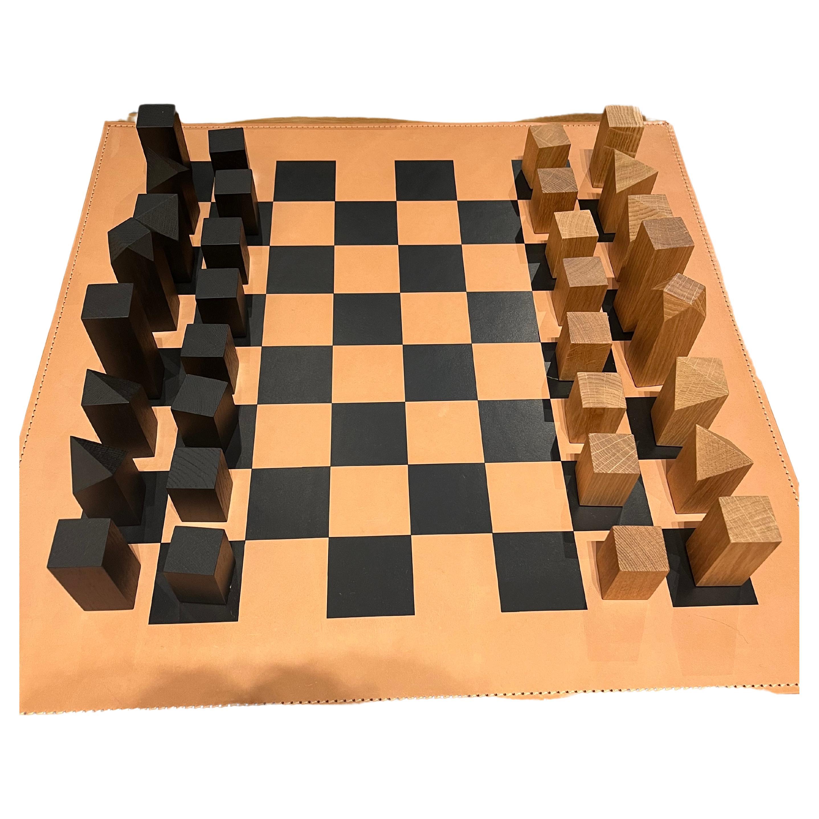 e15 Nona Leather Chess Board and Chess Figures by Annabelle Klute in STOCK For Sale