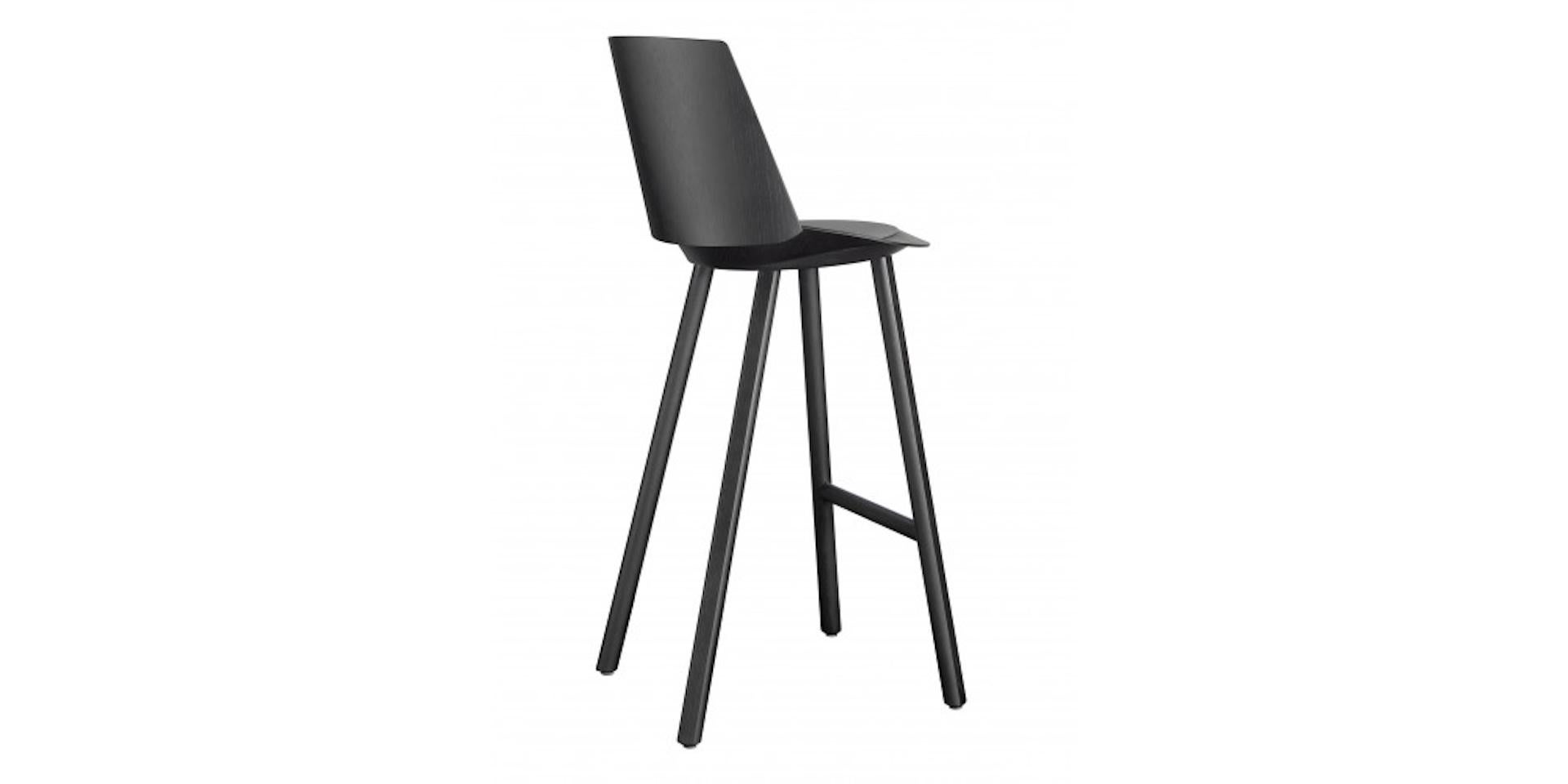 e15 Set of Two Jean Stools by Stefan Diez in STOCK In Excellent Condition For Sale In New York, NY