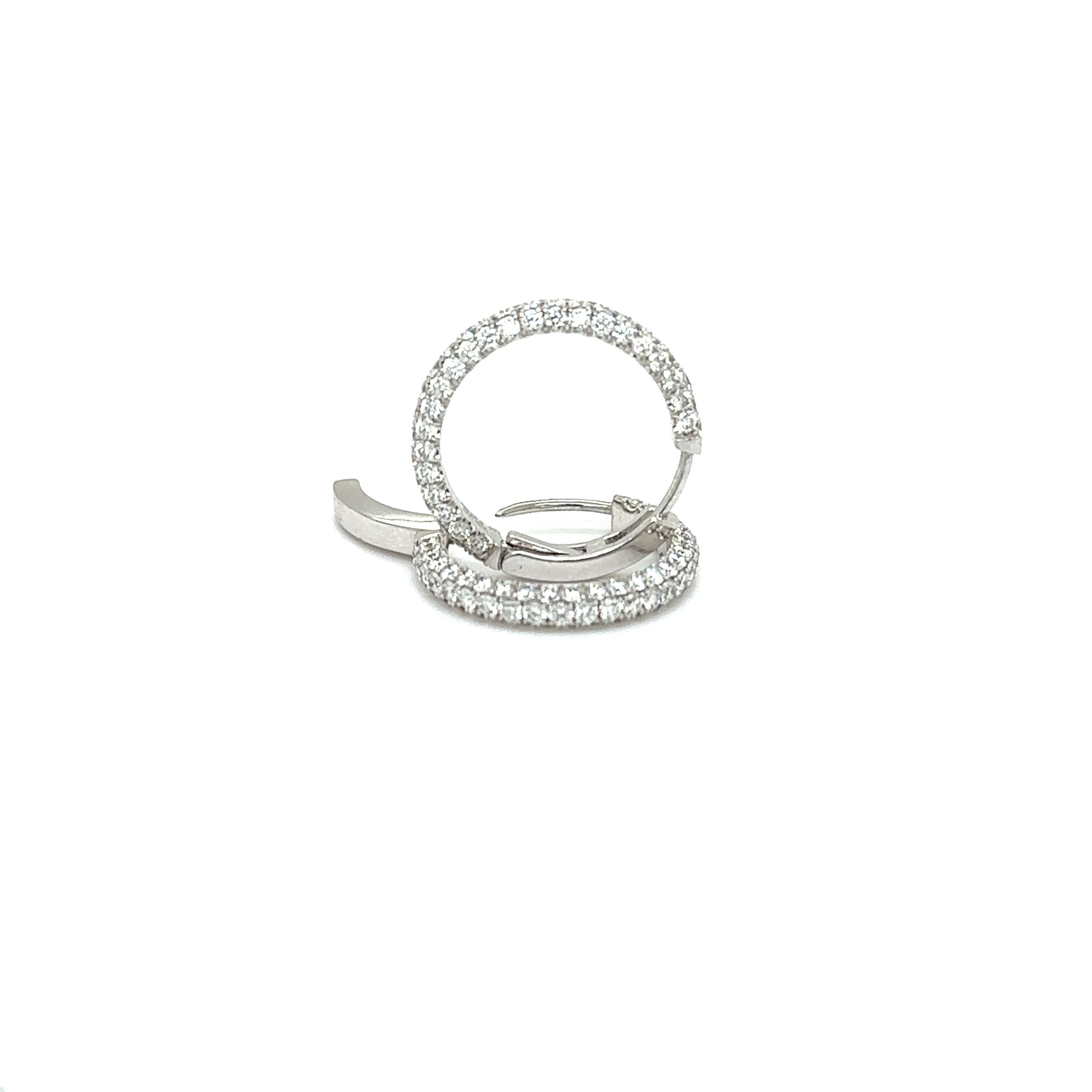 Donna E3ROW20MM - Orecchini a cerchio a 3 file in bianco 18 carati TRILLIAN COLLECTION MICRO PAVE in vendita