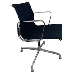 EA-108 Schreibtischstuhl von C. & R. Eames für Vitra, 1960er Jahre