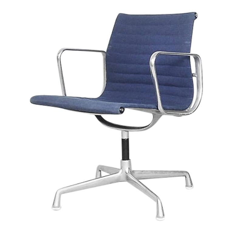 EA 108 Office Aluminum Chair by Charles & Ray Eames for Herman Miller, 1960s For Sale