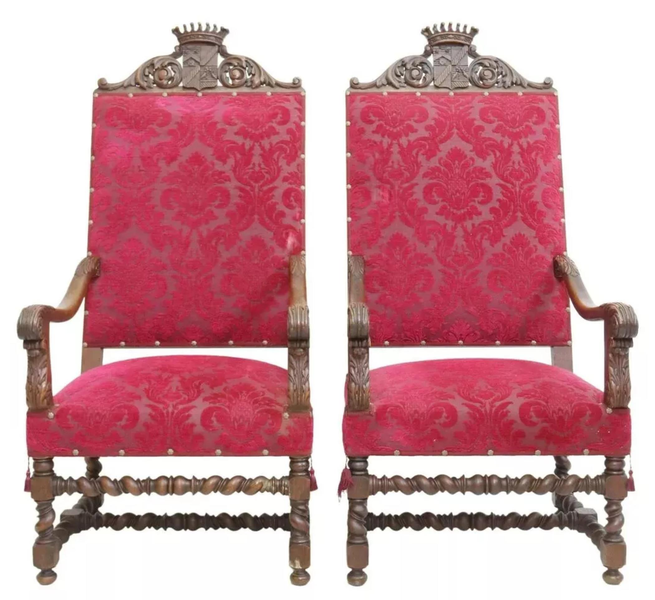 Francese Ea. Fauteuils in quercia intagliata, set di 2 sedie in stile HENRY francese del 1900 in vendita