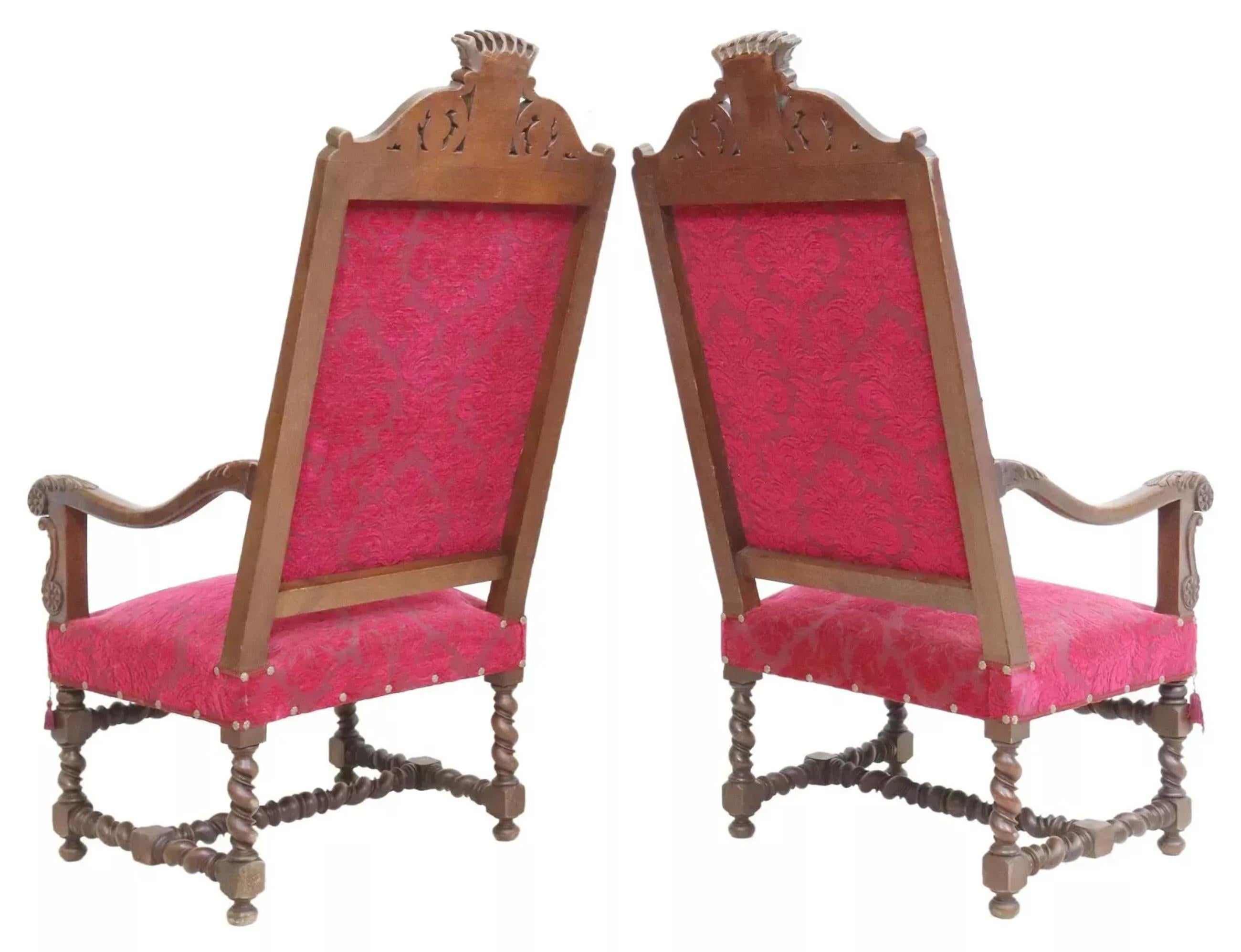 XX secolo Ea. Fauteuils in quercia intagliata, set di 2 sedie in stile HENRY francese del 1900 in vendita