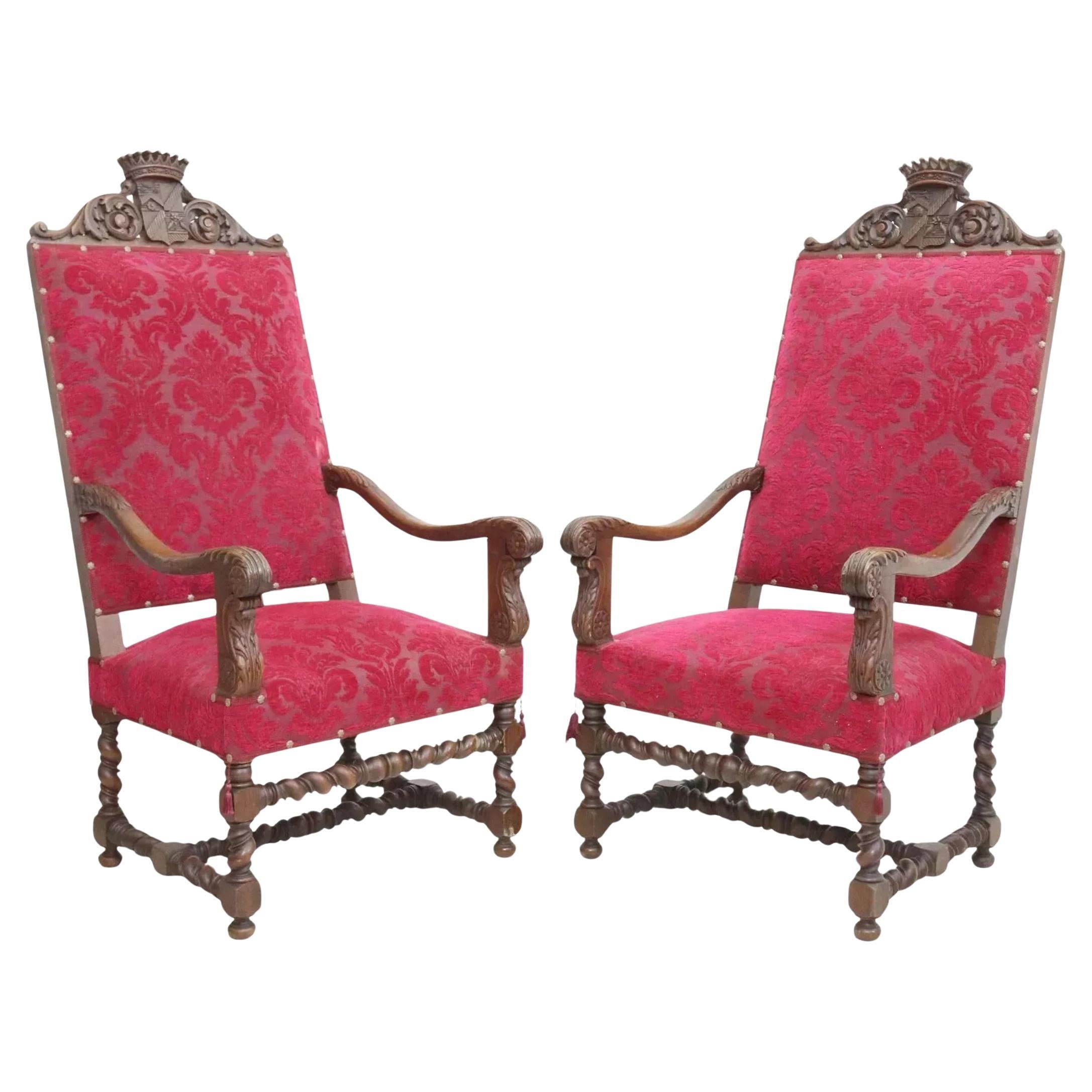Ea. Fauteuils in quercia intagliata, set di 2 sedie in stile HENRY francese del 1900 in vendita