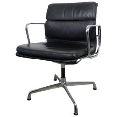 EA 207 Soft Pad Office Chair by Ray & Charles Eames for Herman Miller, 1980s