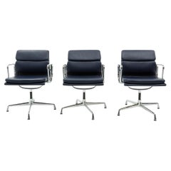 Used Ea 208 Soft Pad Alu Group Office Chairs, Vitra