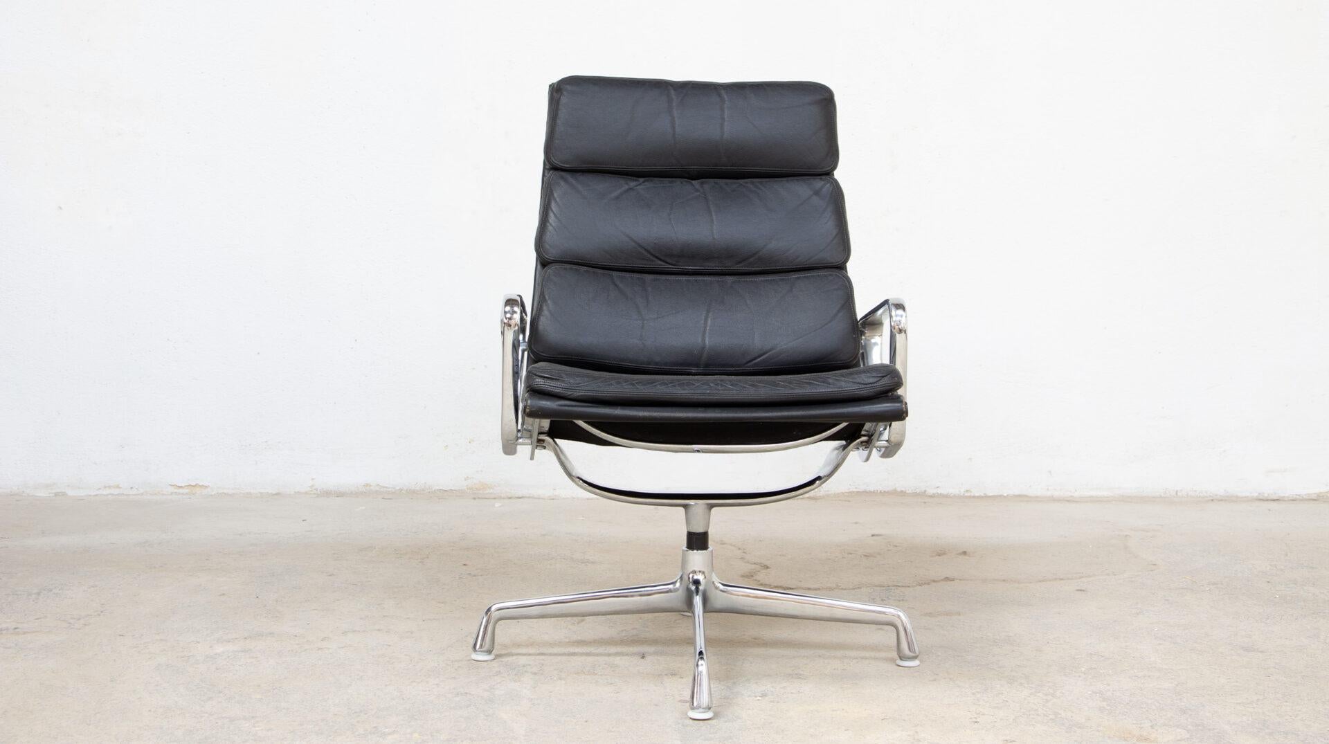 Sillón EA 216 de Charles and Ray Eames para Herman Miller en Bueno estado para la venta en LYON, FR
