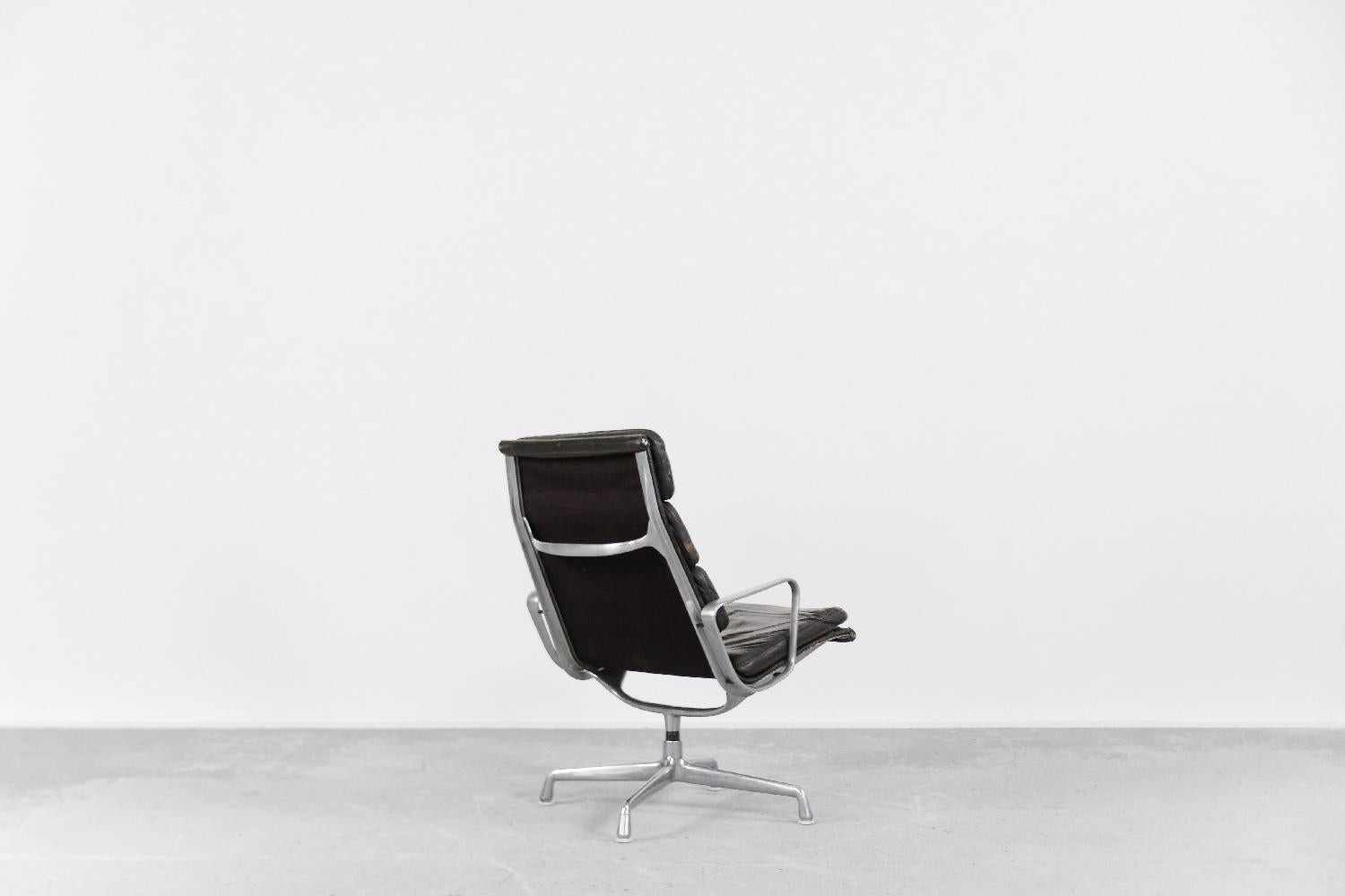 Ea 216 Soft Pad Desk Leather Chair by Charles&Ray Eames for Herman Miller, 1960s 6