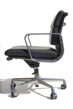 EA 217 Charles Eames by ICF Soft Pad Black Leather Desk Chair